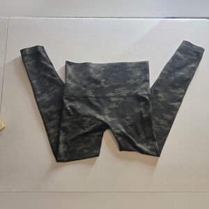 SPANX Green and Black High-Waist Leggings